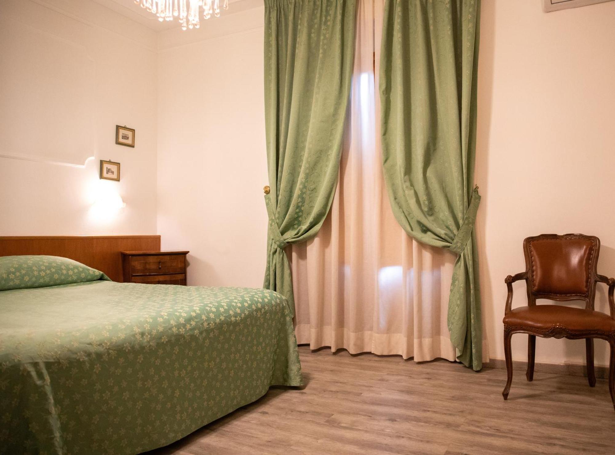 Hotel Park Ge.Al. تْشيتّا دي كاستيلّو المظهر الخارجي الصورة